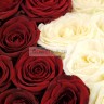 Коробочка "Сердце с красными и белыми розами"